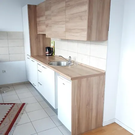 In The City Center Of Apartment *